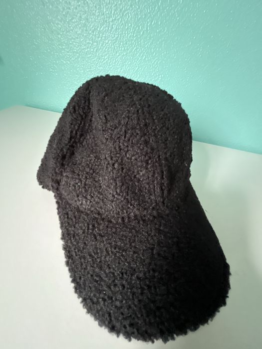 Boné de senhora preto Lefties