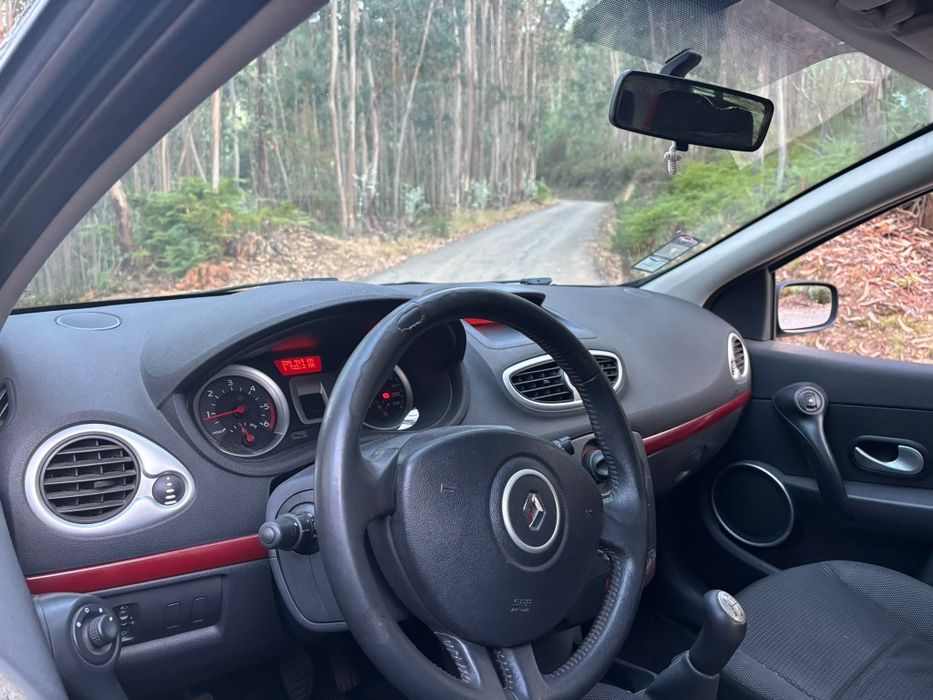 Renault Clio 1.5 Rip Curl