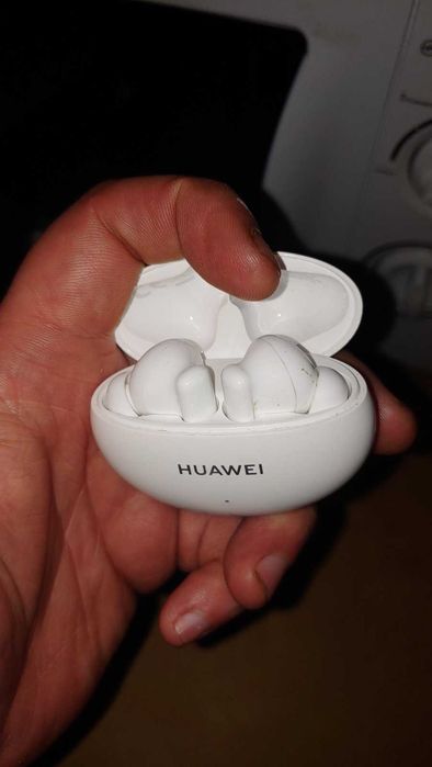 Huawei FreeBuds 4i