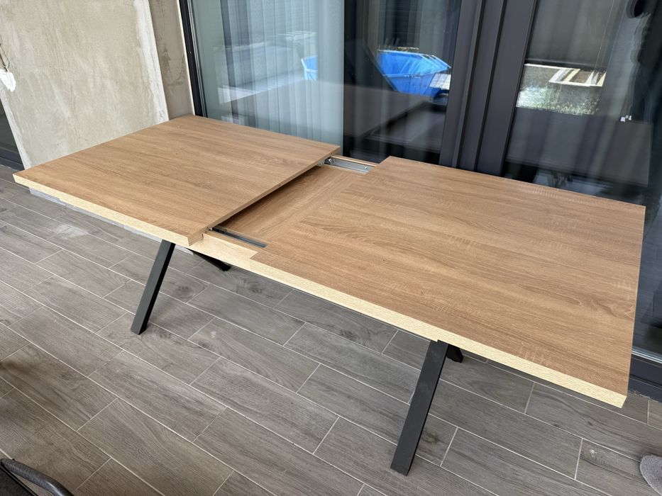 Стол раскладной.