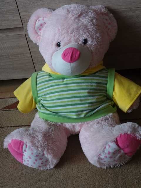 Duże , pluszowe maskotki dla dziecka .