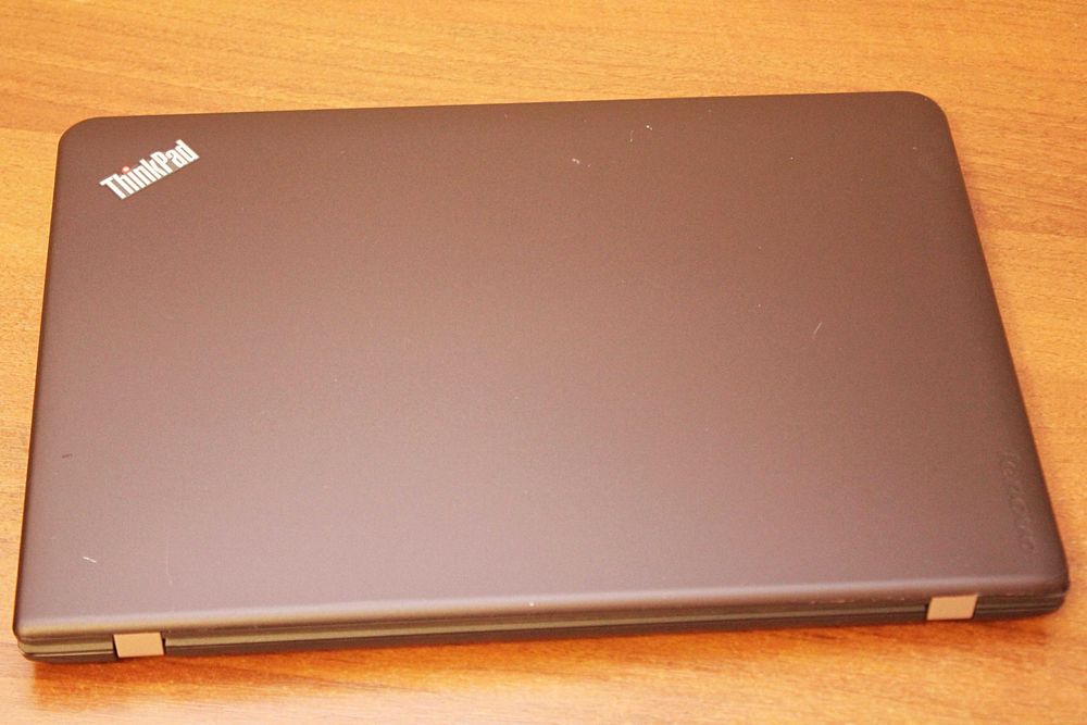 Ноутбук Lenovo ThinkPad E460 / Intel® i3-6100U / 8GB ОЗУ/ SSD на 256GB / АКБ 3год!