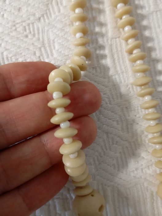 Бусы . Кость. Винтаж