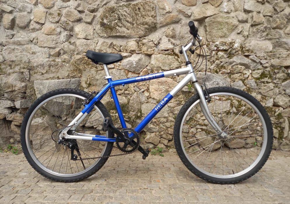 Bicicleta usada aro 26" como nova