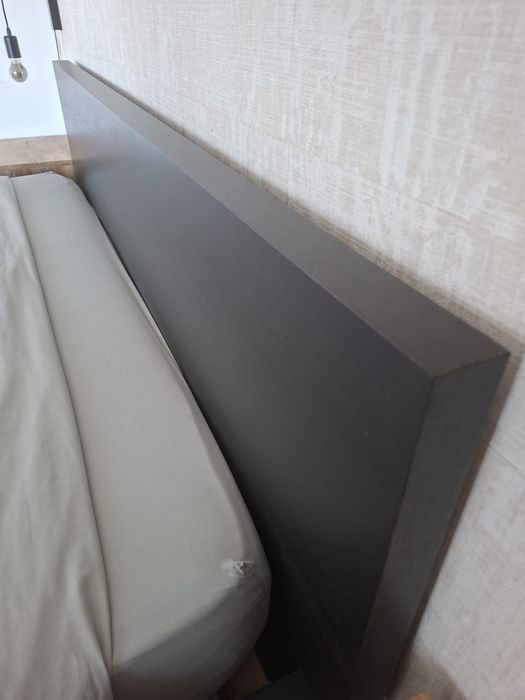 Cama IKEA com Estrado