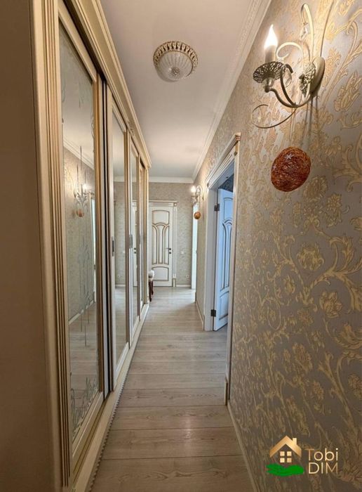 Єлизавети Чавдар,8, Патріотика, Молодіжний квартал, Осокорки, Русової