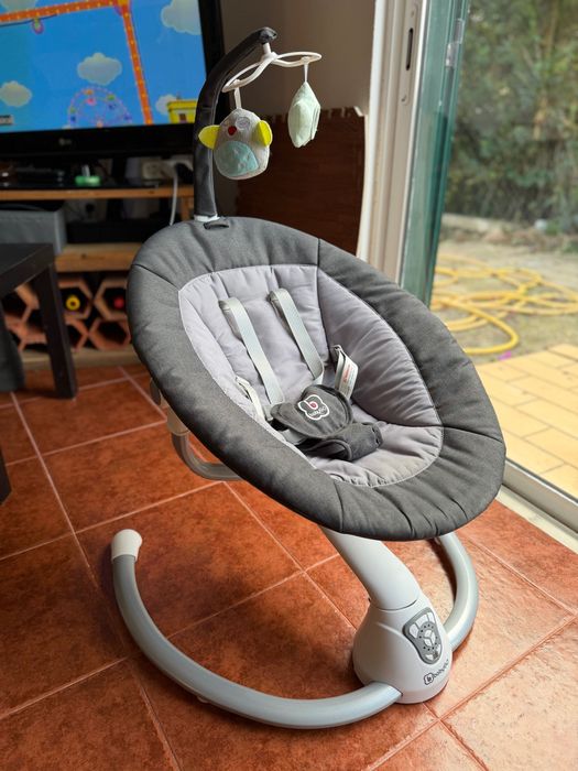 Cadeira de Baloiço Elétrica para Bebé + Comando | Como Nova