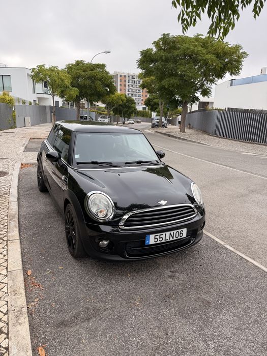 Mini one D  pack  chilli 2011 nacional aceito retoma 200€ por mês