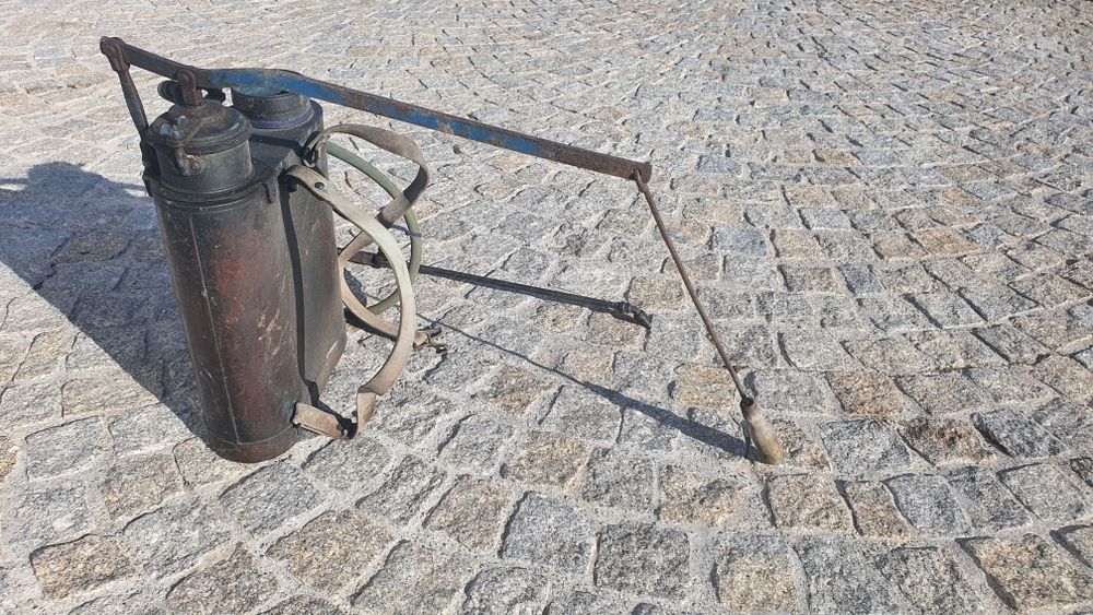 Máquina de curar427692977093365761