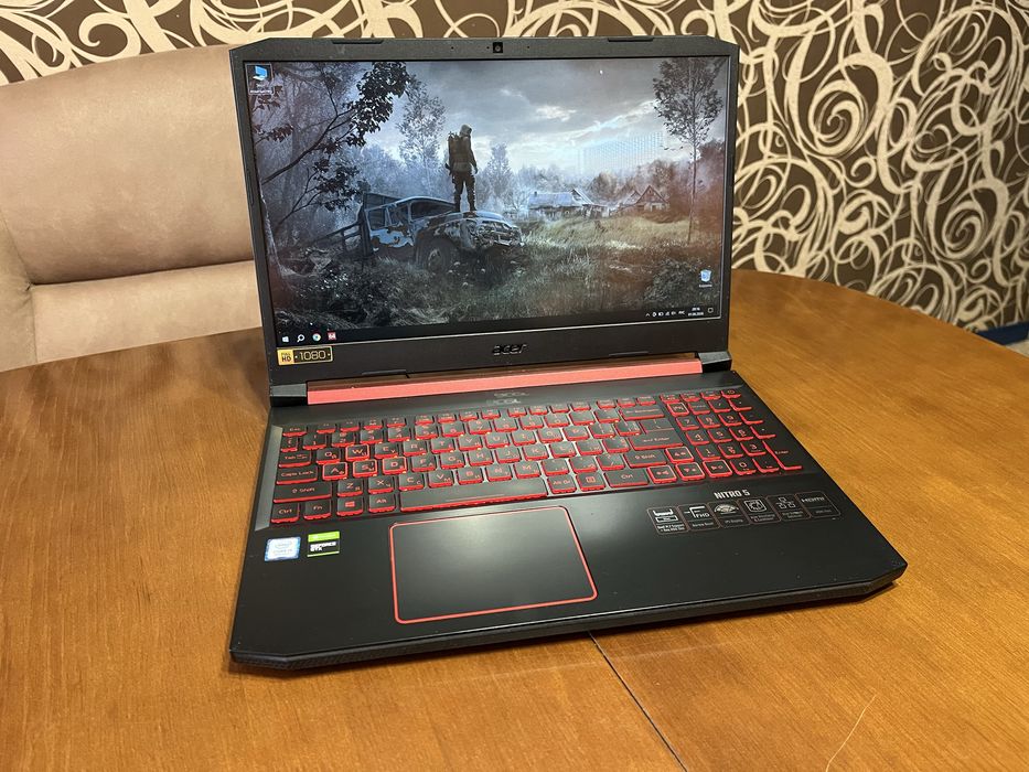 Игровой ноутбук 15.6" Acer Nitro 5 на Intel i5-9300H с Nvidia GTX1050 / 16ОЗУ / SSD+HDD / FullHD