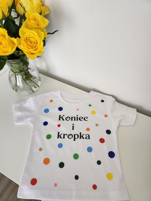 Bluzeczka t-shirt  dzień kropki 122-128