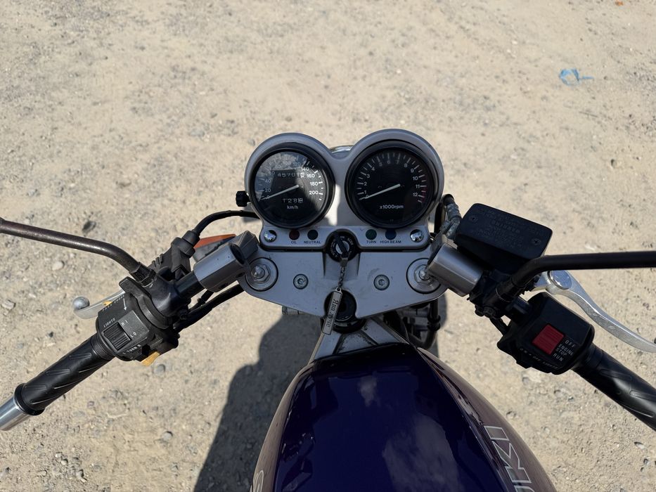 Suzuki gs500e