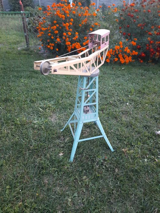 Stary dźwig blaszany DDR. Żuraw Wieżowy 63cm.-100% oryginał. SPRAWNY!