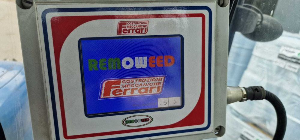 Pielnik Ferrari Remoweed 6M/4