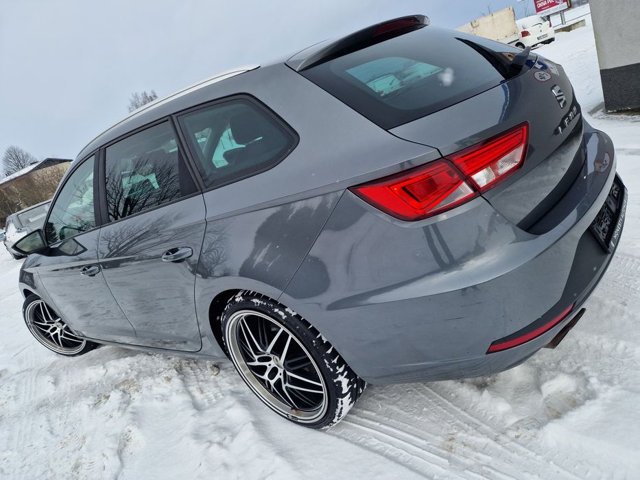 "Leon FR" 1.8 180 km. Piekny. Servis "Perfect Stan "