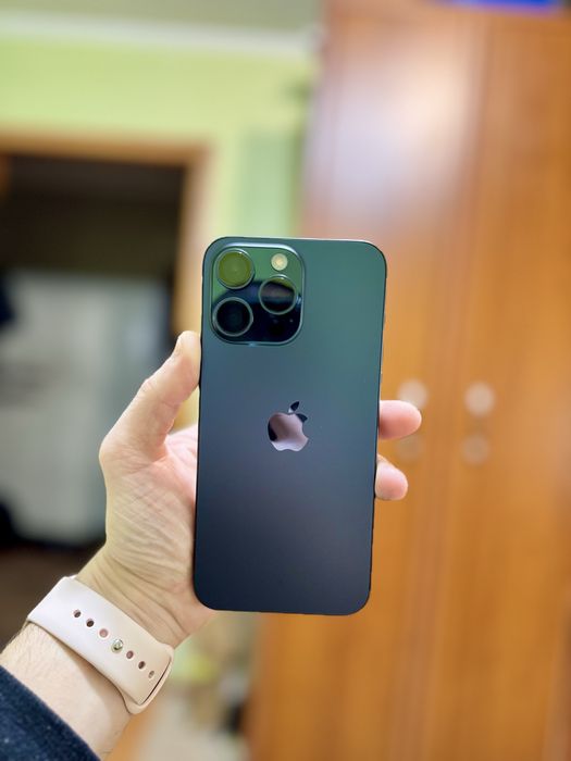 Iphone 15 Pro Max 256,акб 100,e-sim с виртуальной симкартой в хор сост