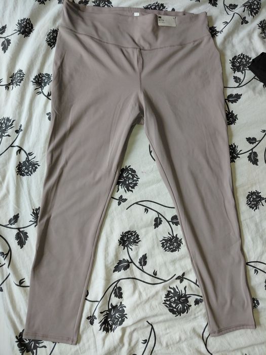 Nowe, duże legginsy damskie