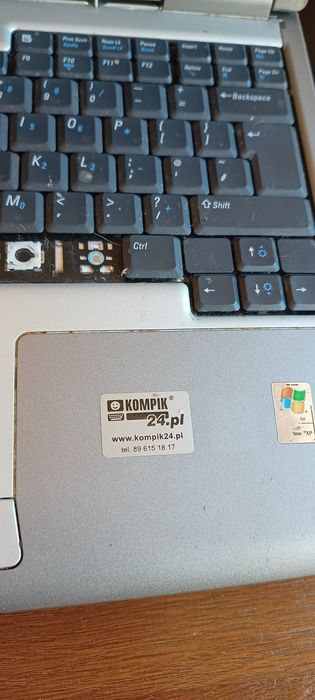 Laptop Dell bez ładowarki