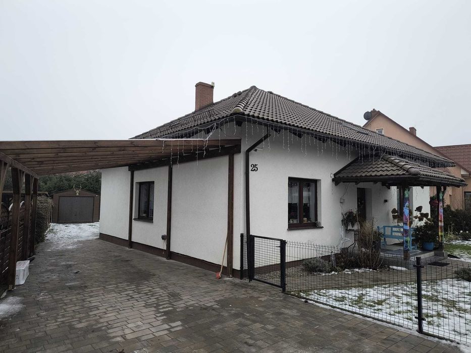 Dom wolnostojący parter z użytkowym poddaszem 180m2- BEZ POŚREDNIKÓW!!