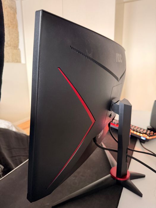 Monitor Gaming Curvo AOC 240hz