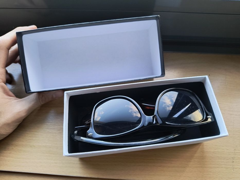 4 Pares de Óculos de Sol