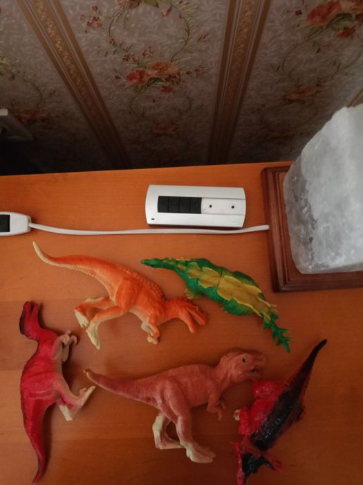 Детские игрушки динозавры