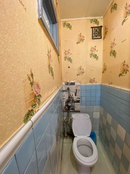 Продам 2-ка на Довженка