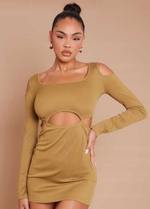 Sukienka oliwkowa Prettylittlething M