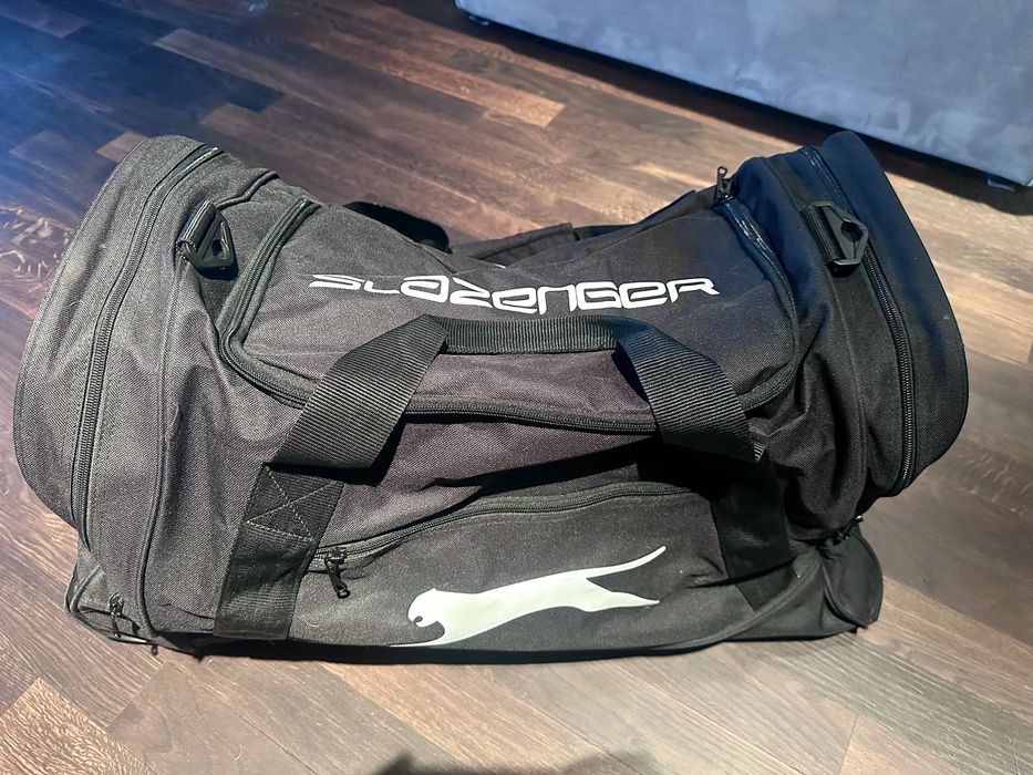 Torba Slazenger na kolkach na ramie do reki, jak nowa
