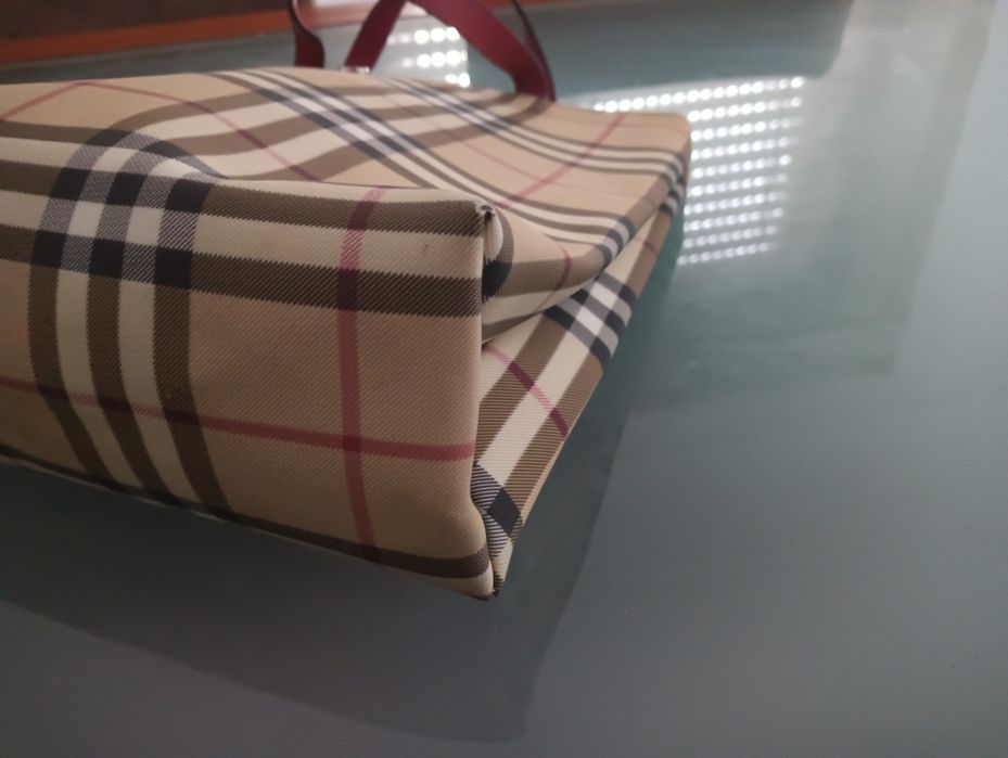 Carteira original Burberry