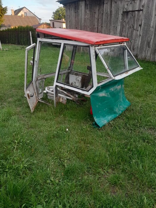 kabina Cześći do  Ciągnika kabina T 25 Ruskiego  c33M