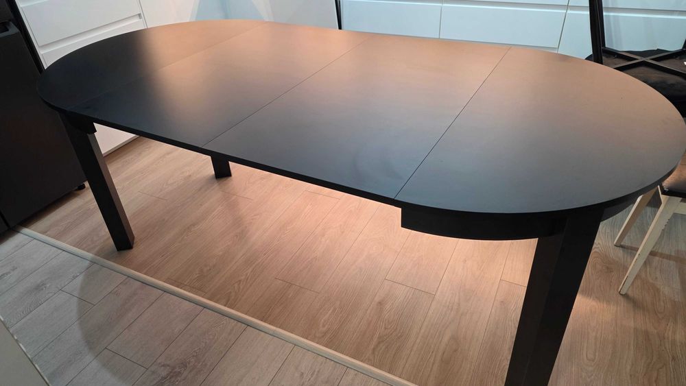 stół okrągły rozkładany czarny