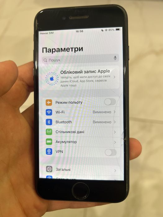 Iphone SE 2020 продам