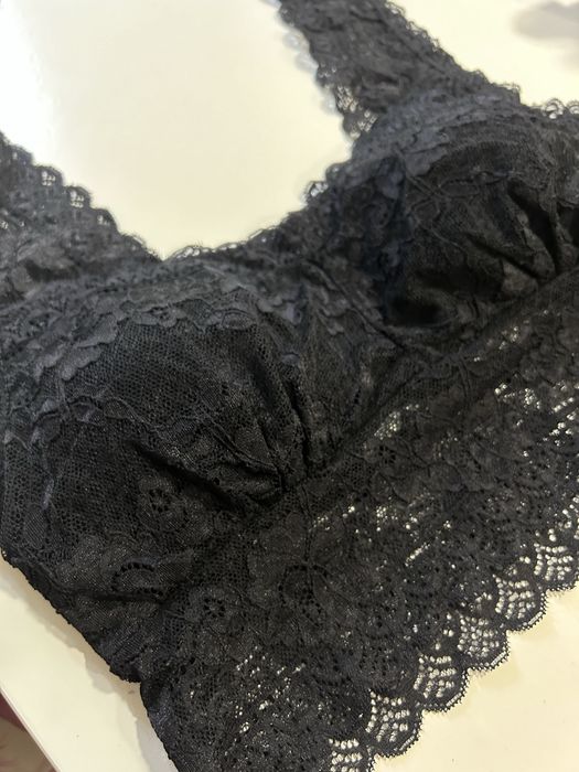 Bealette (Crop top) de renda