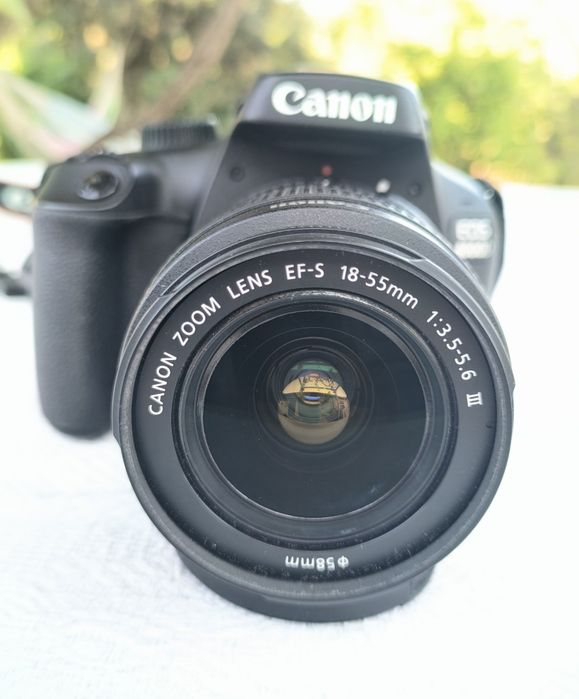 Câmera Canon 4000D"COMO NOVA"+ Lente 18-55 + Cartão 64gb / wi-fi