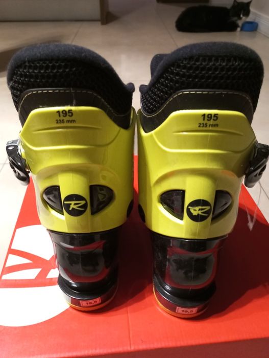 Rossignol nowe buty narciarskie dziecko 19,5