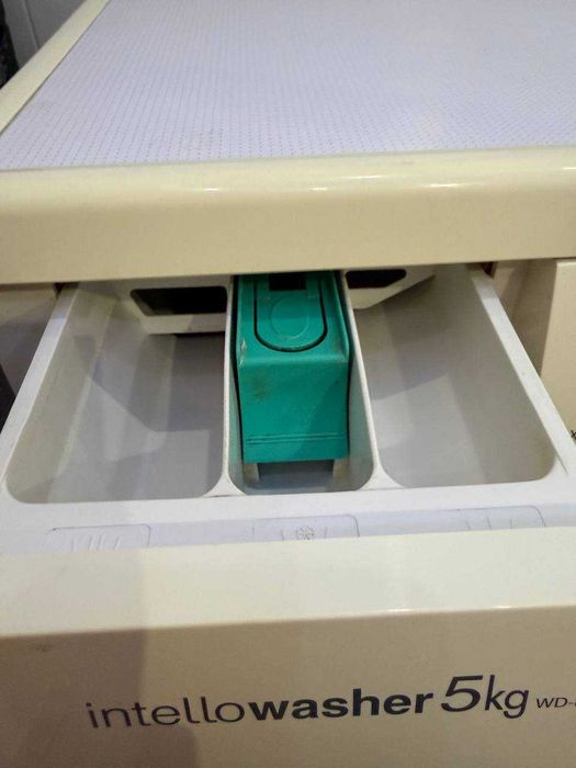 Пральна машина LG intellowasher 5kg WD-80130NP