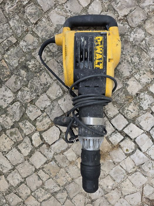 Martelo Eléctrico DeWalt