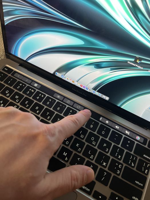 MacBook Pro 13 M1 16GB/512GB MDM - 82% батарея, комплект