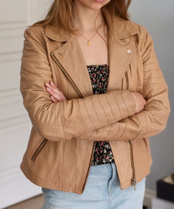 Kurtka skórzana z klapami