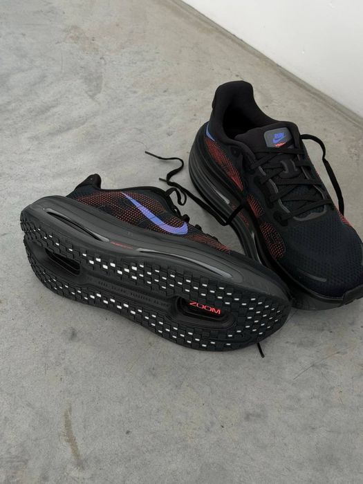 Оригинал Nike Vomero Premium Sapphire (HM5973 002) оригінальні кросівки для бігу чоловічі вомеро преміум
