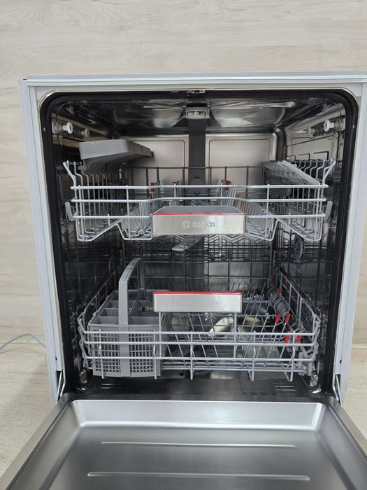 Посудомийна машина  Bosch 6 Series Проекція Zeolith 81см Гарантія! Хороший стан
