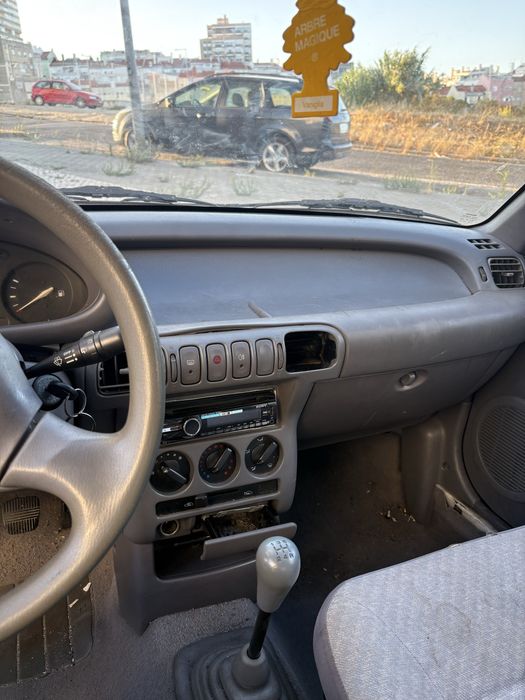 Vendo Nissan micra — photo 2