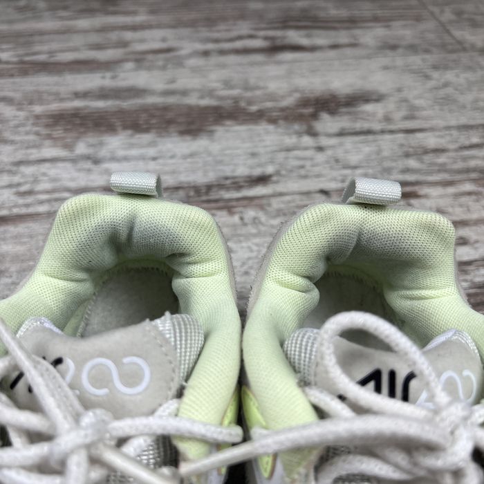 Кросівки Nike Air Max 200 CI3867-300 розмір 38,5 оригінал