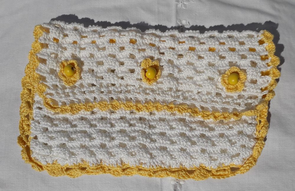 Christmas Gift for Baby – Crochet Wipe Bag, 13–15 cm × 24 cm