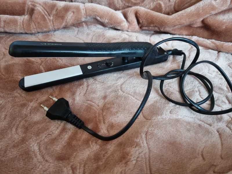 Prostownica do włosów