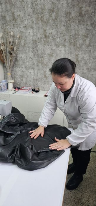 Precisa de uma boa costureira? Pare de procurar! Arranjos de Roupa