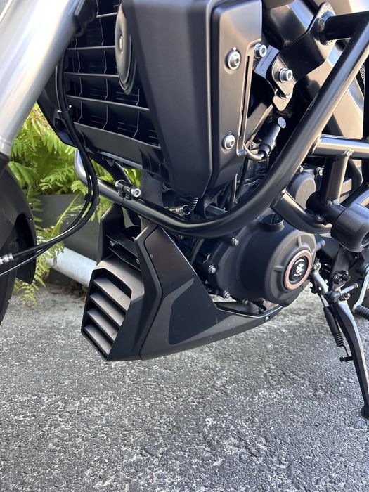 Bajaj Dominar 400 2021 рік