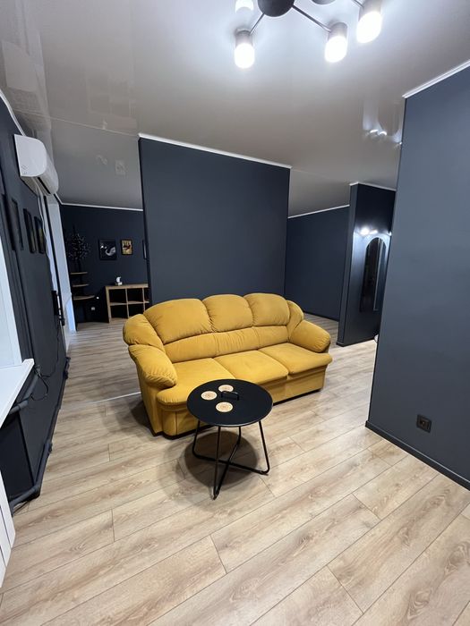 Квартира студія подобово