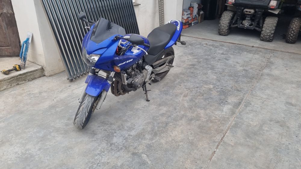 Honda hornet s600